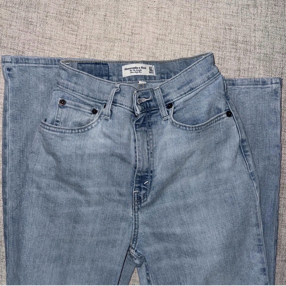 Abercrombie & Fitch women’s Denim Jeans - Light Blue